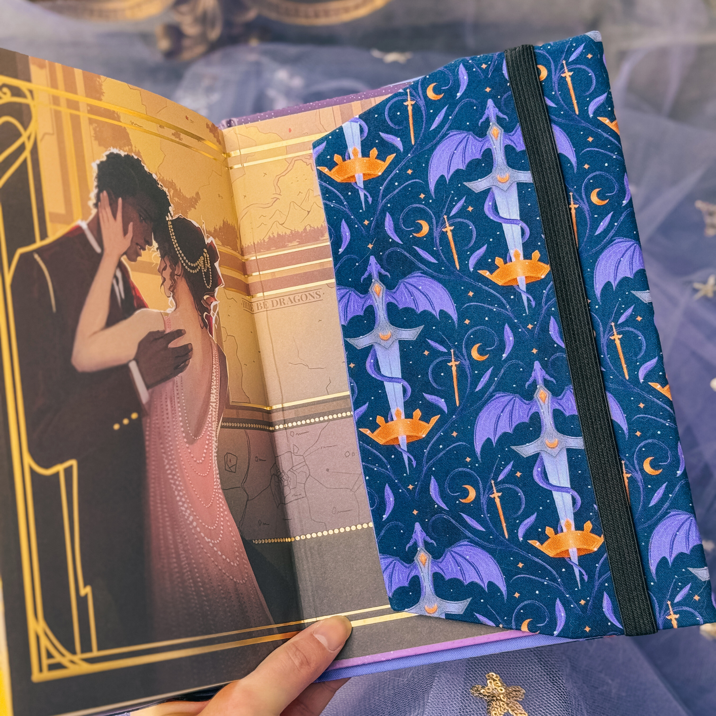 Charlie and Fox - Fantasy fabric dust jacket: L - 9.5" / 24cm