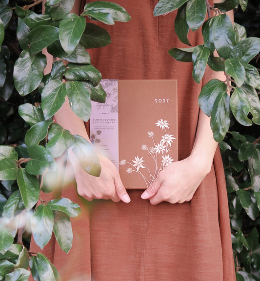 2027 Planner | Clay